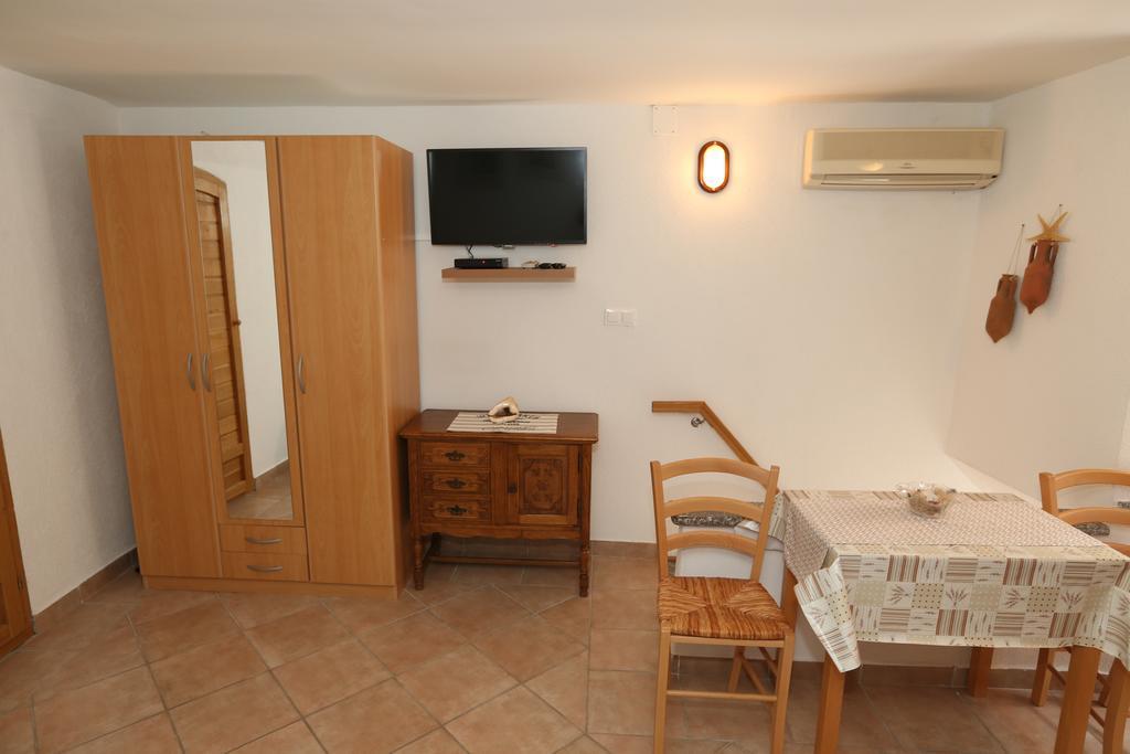 Studio Apartment Tea Башка Экстерьер фото